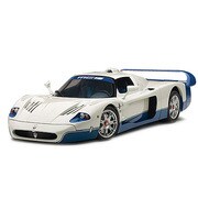 ヨドバシ.com - オートアート AUTOart 75802 マセラティ MC12