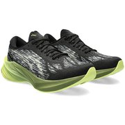 ランニング シューズ novablast 3 25.5の人気商品・通販・価格