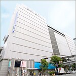 マルチメディア京急上大岡