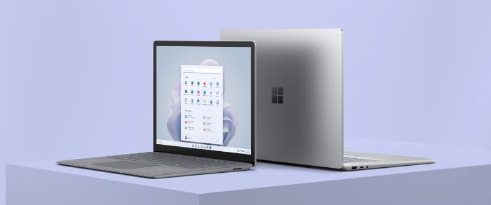 Surface Laptop 5 での使用イメージ