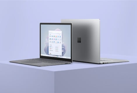 Surface Laptop 5 での使用イメージ