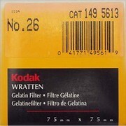 Kodak ラッテン ゼラチンフイルタ- 75MMカク(3) [75mmラッテンフィルター No.26]