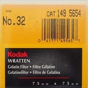Kodak ラッテン ゼラチンフイルタ- 75MMカク(3) [75mmラッテンフィルター No.32]