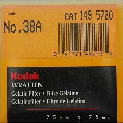 Kodak ラッテン ゼラチンフイルタ- 75MMカク(3) [75mmラッテンフィルター No.38A]