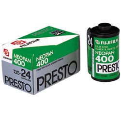 ヨドバシ.com - 富士フイルム FUJIFILM 白黒フィルム NEOPAN400 PRESTO 135-24枚撮 2本パック 通販【全品無料配達】