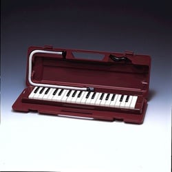 楽天市場】ヤマハ YAMAHA ピアニカ 鍵盤ハーモニカ マルーン P