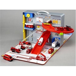 ヨドバシ.com - タカラトミー TAKARATOMY トミカワールド