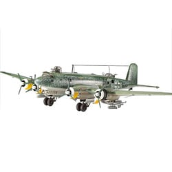 1/72 飛行機 フォッケウルフ Fw200C-4 コンドル 爆撃型 Revell