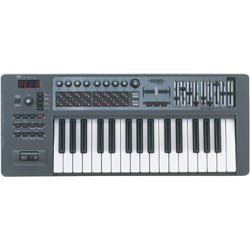 Amazon | MIDI キーボードコントローラー PCR-300 | MIDI