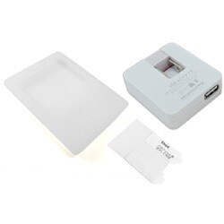 RT-N3C1/W (ホワイト) [iPod nano 3rd用 プレミアムシリコンジャケット/USB ACアダプタ/液晶保護フィルムセット]