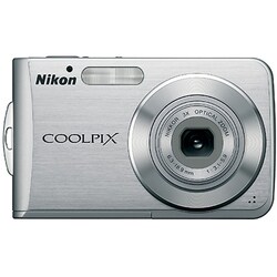COOLPIX S210 [ブライトシルバー]
