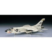 F-8E クルセイダ- [1/72スケール プラモデル 2025年2月再生産]