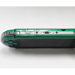 PSP「プレイステーション・ポータブル」 スピリティッド・グリーン (PSP-3000SG) 81ZWi8avqsL._UF894,1000_QL80_.jpg