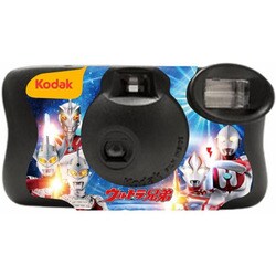 ヨドバシ Com コダック Kodak スナップキッズ ウルトラ兄弟27枚撮りフラッシュ レンズ付きフィルム ウルトラマンシリーズ 感度800 通販 全品無料配達