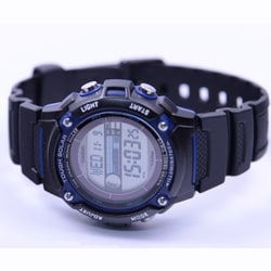 【新品】CASIO　腕時計　スポーツギア⭐️W-S210H-1A