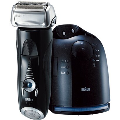 シェーバー（充電・交流両式） 洗浄機能付き Braun Series 7（ブラウン シリーズ7） 760CC-4
