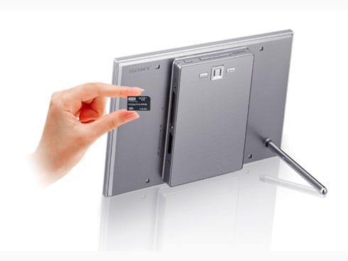 SONY ソニー デジタルフォトフレーム DPF-XR80 S-Frame Amazon | SONY デジタルフォトフレーム S-Frame XR80 8.0型 内蔵