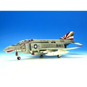 HMC 330098 F-4B VF-111 USS コーラスシー