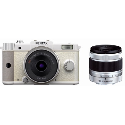 PENTAX Q [ペンタックスキュー ホワイト ダブルレンズキット 標準単焦点レンズ 01 STANDARD PRIME 8.5mm F1.9＋標準ズームレンズ 02 STANDARD ZOOM 5-15mm F2.8-4.5]