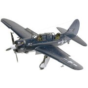 1/48 5983 SB2C-4 ヘルダイバー