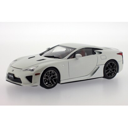JCP71001WH [LEXUS LFA (パールホワイト/ホイール：マットブラック)]