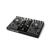 2+1チャンネルDJシステム TRAKTOR KONTROL S2