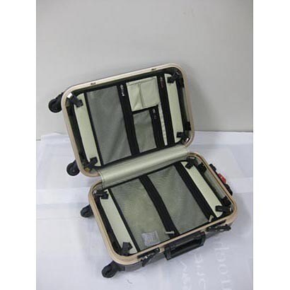 シルバー ハード 32L スーツケース GL0517SLV