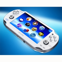 PlayStation®Vita クリスタル・ホワイト 3G/Wi-Fiモデル…