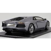 FA F006-20K アヴェンタドール LP700-4 シルバー [ミニカー]