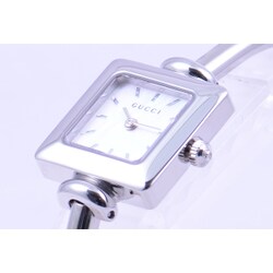 格安セールグッチ 新品 1900 レディース 女 GUCCI 並行輸入品 ブラック 腕時計 未使用 YA019517 女性用