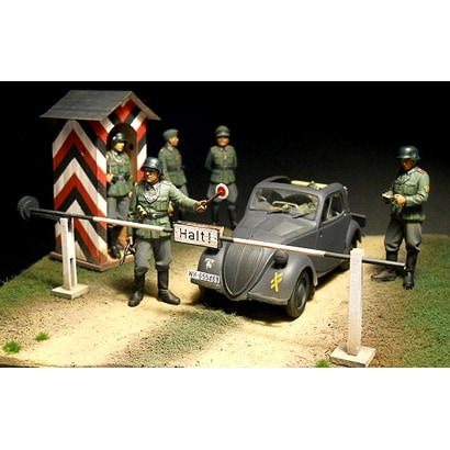 コバーニ 1/35 ドイツ 検問所セット