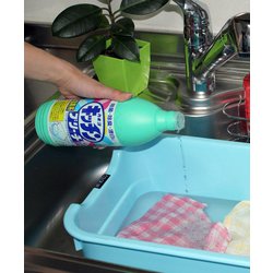 ヨドバシ.com - カネヨ石鹸 キッチンブリーチS 600ml [台所用漂白剤