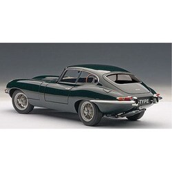 1/18 オートアート ジャガー Eタイプ クーペ シリーズI 3.8 Amazon | AUTOart 1/18 ジャガー Eタイプ クーペ シリーズI 3.8