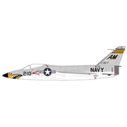 FA728001 [1/72 グラマン F11F-1 アメリカ海軍 VF-21 マッハバスターズ]