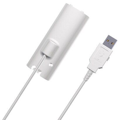 Wiiリモコン用 USB給電アダプター ホワイト