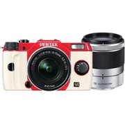 Q7 ダブルズームキット レッド/ホワイト 023 [ボディ＋交換レンズ「PENTAX-02 STANDARD ZOOM」「PENTAX-06 TELEPHOTO ZOOM」]