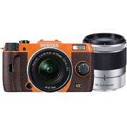 Q7 ダブルズームキット オレンジ/ブラウン 030 [ボディ＋交換レンズ「PENTAX-02 STANDARD ZOOM」「PENTAX-06 TELEPHOTO ZOOM」]