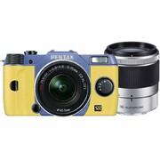 Q7 ダブルズームキット スカイ/イエロー 099 [ボディ＋交換レンズ「PENTAX-02 STANDARD ZOOM」「PENTAX-06 TELEPHOTO ZOOM」]