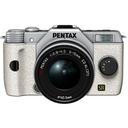 Q7 ズームレンズキット シルバー/ホワイト 006 [ボディ＋交換レンズ「PENTAX-02 STANDARD ZOOM」]