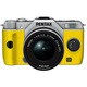 Q7 ズームレンズキット シルバー/イエロー 010 [ボディ＋交換レンズ「PENTAX-02 STANDARD ZOOM」]