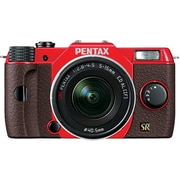 Q7 ズームレンズキット レッド/ブラウン 024 [ボディ＋交換レンズ「PENTAX-02 STANDARD ZOOM」]