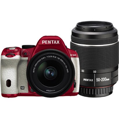 K-50 ダブルズームキット レッド/ホワイト 017 [ボディ＋交換レンズ「smc PENTAX-DA L 18-55mmF3.5-5.6AL WR」「smc PENTAX-DA L 50-200mmF4-5.6ED WR」]