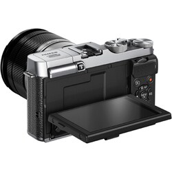 FUJIFILM X-M1 中古美品　XC16-50レンズ　純正ボディケース付属 中古】FUJIFILM X-M1 16-50mm レンズキット ブラック
