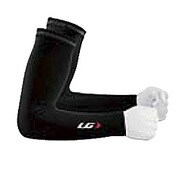 1083111S020　 [ARM WARMERS 2 ブラック(020) S]