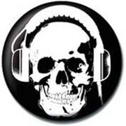 PB 25mmバッジ PB1773 HEADPHONE SKULL