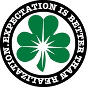 コトワザステッカー 期待は実現にまさる EXPECTATION IS BETTER THAN REALIZATION PS-067