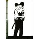 Banksyポストカード Kissing Coppers BKP002
