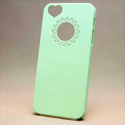 MINIOPAL CASE 89024 [iPhone5用 背面カバータイプ ベビーグリーン カメラ部分ハート片抜]