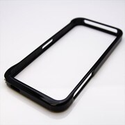 MINIOPAL CASE 90495 [iPhone5用 バンパー ブラック 高質ネジ留め金属]