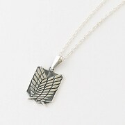 進撃の巨人 シルバーアクセサリー 04.ペンダント（調査兵団紋章）